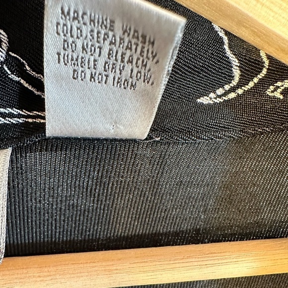 Chico’s Womens Size 3 US XL Open Front Long Sleeve Cardigan Sweater Duster Black - Picture 10 of 10